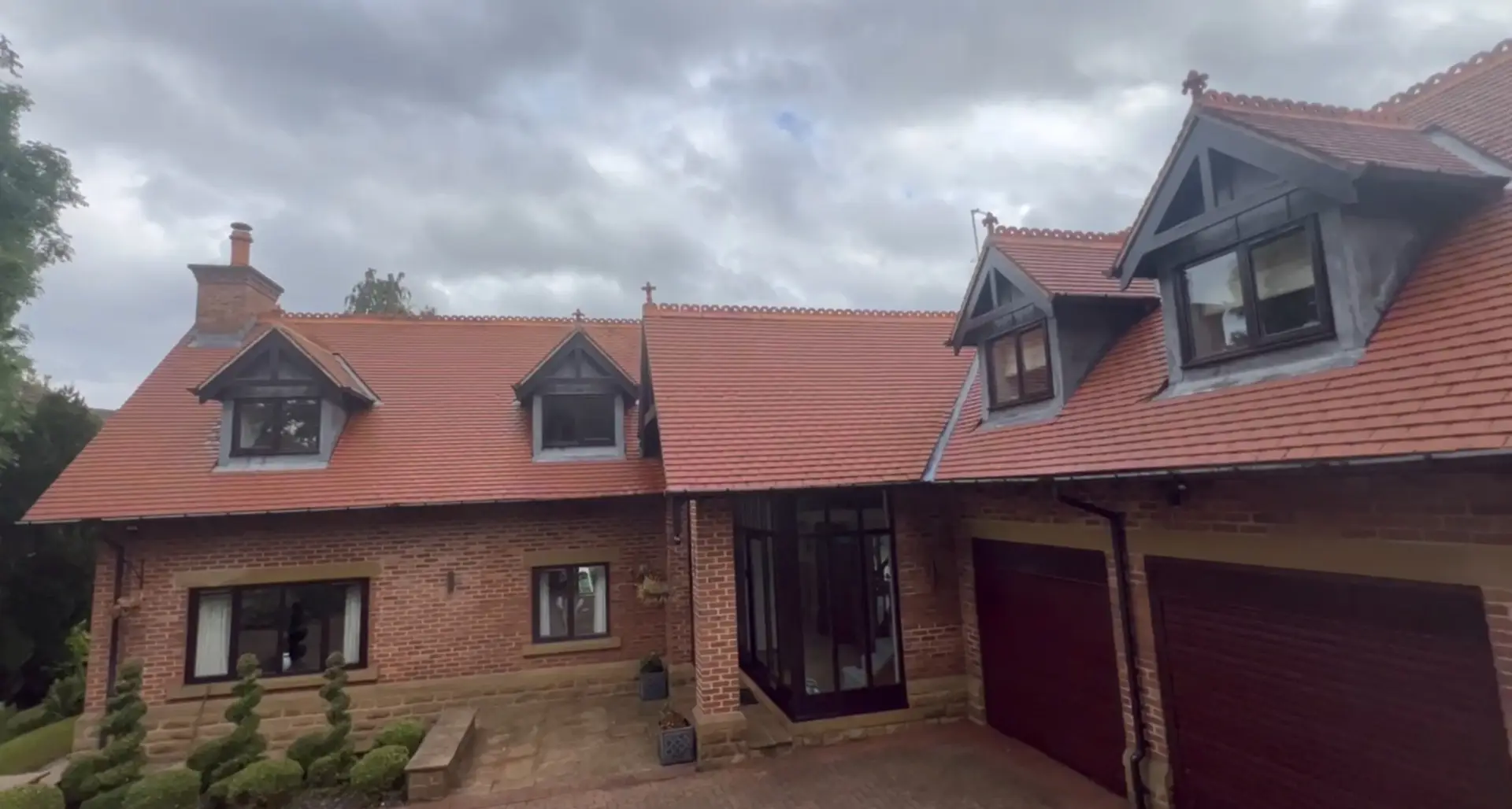 Roof after full cleaning procedure