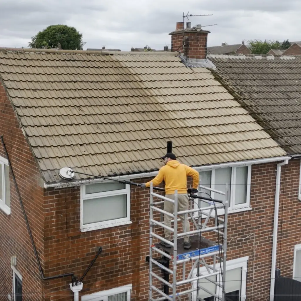 roof cleaning procedure in action
